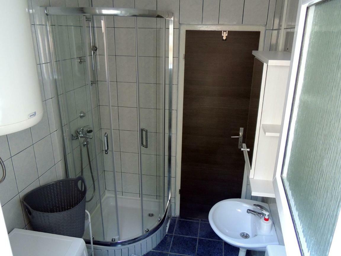 Apartman Tea Karlobag Dış mekan fotoğraf
