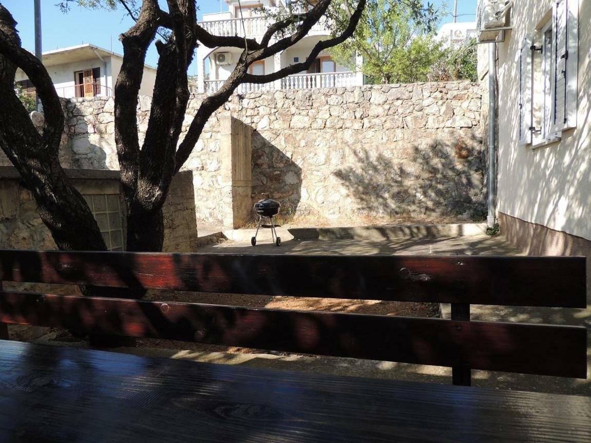 Apartman Tea Karlobag Dış mekan fotoğraf
